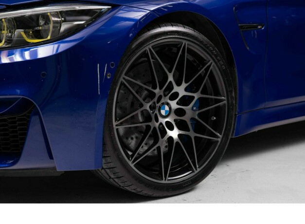 bmw-m4-bensin-2019-big-2