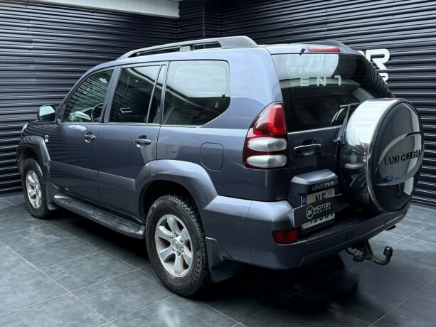 toyota-land-cruiser-diesel-2005-big-1