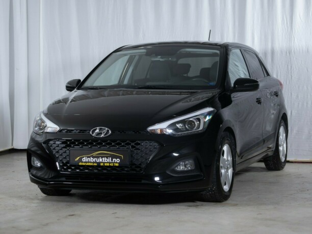 hyundai-i20-bensin-2020-big-1