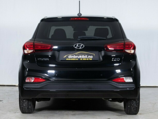 hyundai-i20-bensin-2020-big-3