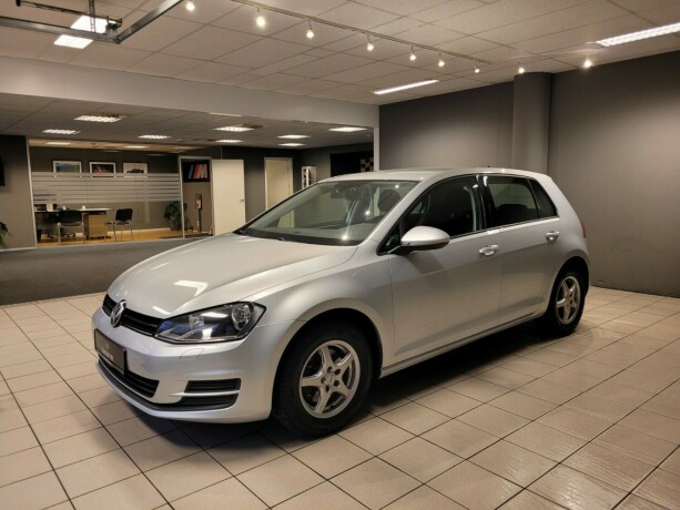 volkswagen-golf-diesel-2017-big-8