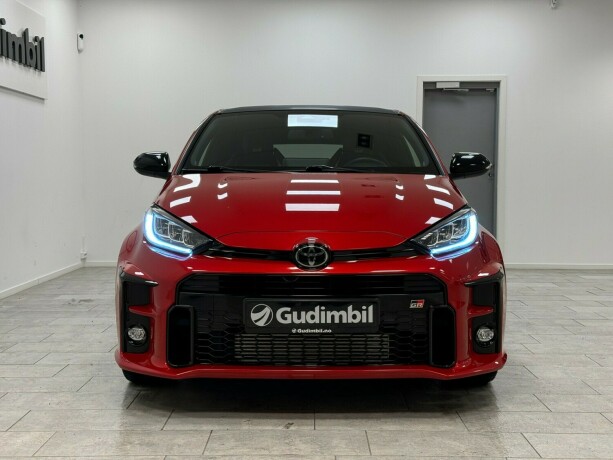 toyota-gr-yaris-bensin-2021-big-4