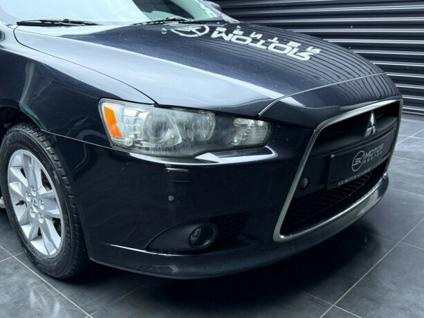 mitsubishi-lancer-diesel-2010-big-2