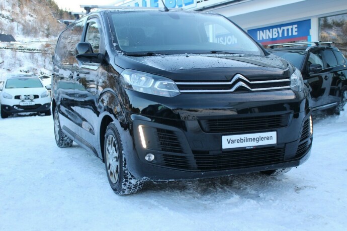 citroen-jumpy-diesel-2019-big-0