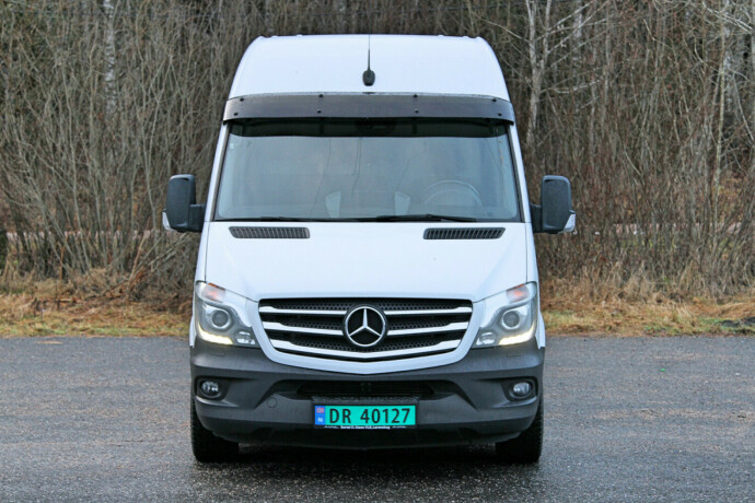 mercedes-benz-sprinter-diesel-2017-big-12