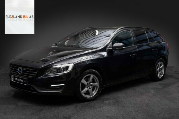 volvo-v60-diesel-2015-big-0