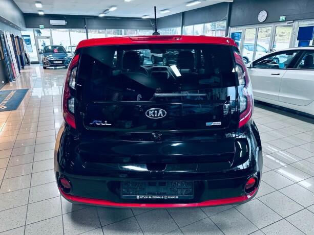 kia-soul-elektrisitet-2015-big-5