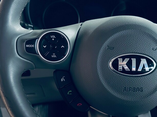 kia-soul-elektrisitet-2015-big-14