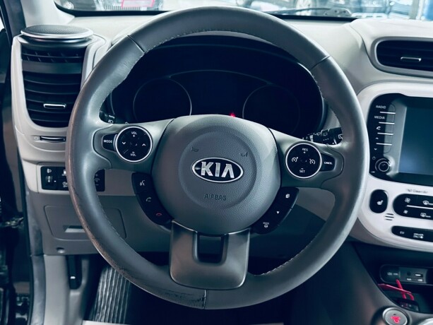 kia-soul-elektrisitet-2015-big-12