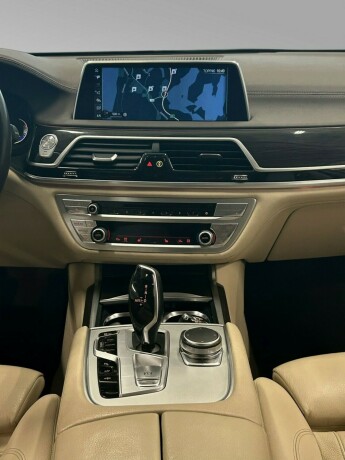 bmw-7-serie-diesel-2017-big-14