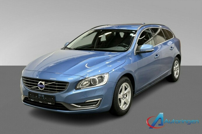 volvo-v60-diesel-2015-big-0