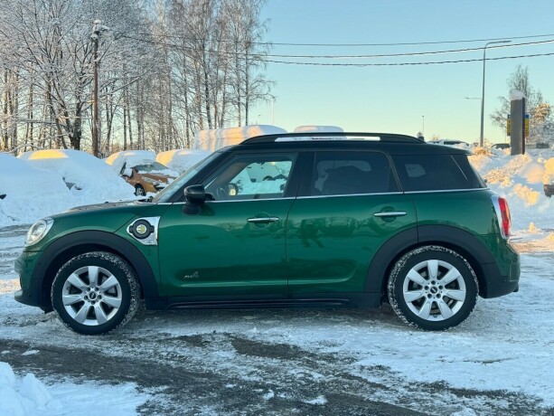 mini-countryman-elektrisitetbensin-2020-big-3