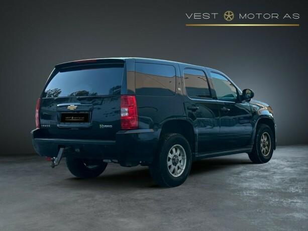 chevrolet-tahoe-elektrisitetbensin-2012-big-7