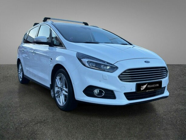 ford-s-max-diesel-2016-big-2