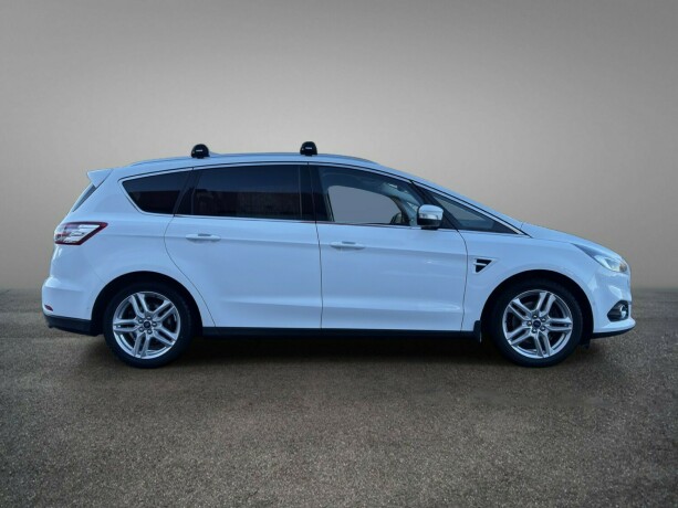 ford-s-max-diesel-2016-big-3