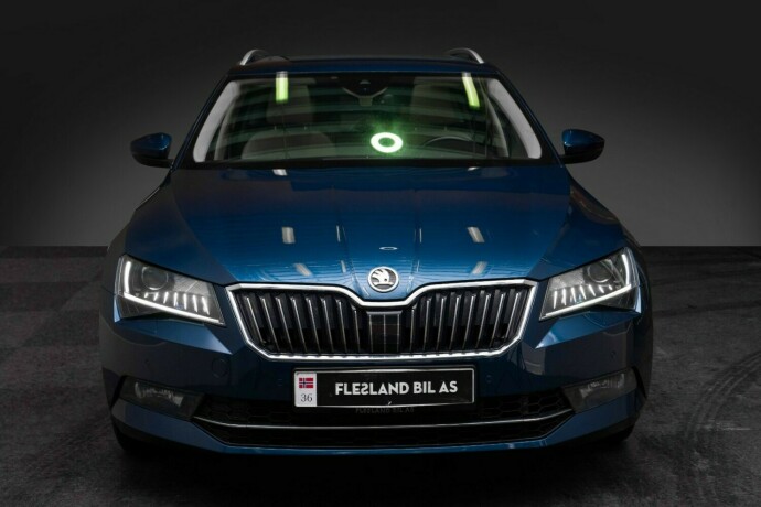 skoda-superb-bensin-2017-big-7