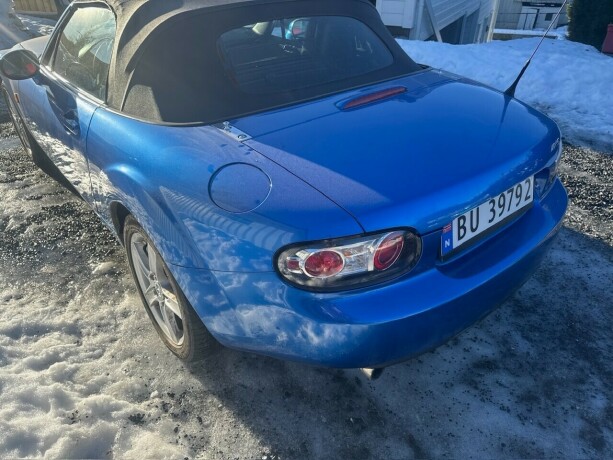 mazda-mx-5-bensin-2006-big-14