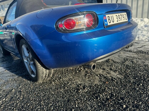 mazda-mx-5-bensin-2006-big-19