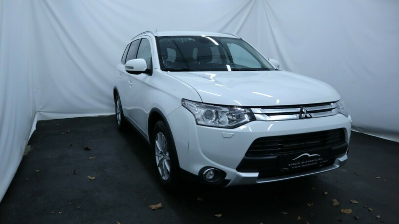 mitsubishi-outlander-diesel-2014-big-0