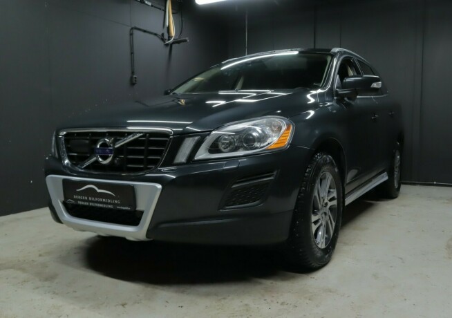 volvo-xc-60-diesel-2013-big-2