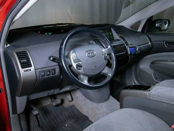 toyota-prius-bensin-2008-big-37