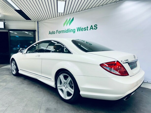 mercedes-benz-cl-bensin-2009-big-5