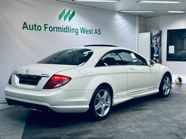 mercedes-benz-cl-bensin-2009-big-8