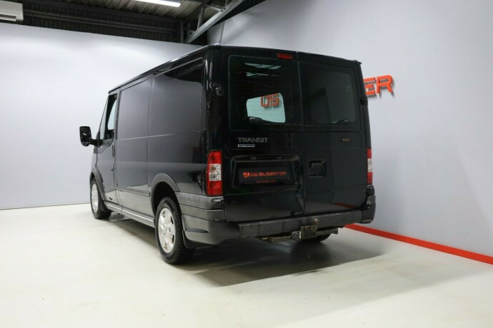 ford-transit-diesel-2012-big-2