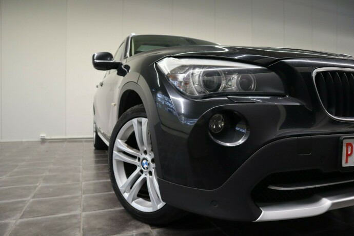 bmw-x1-diesel-2011-big-15