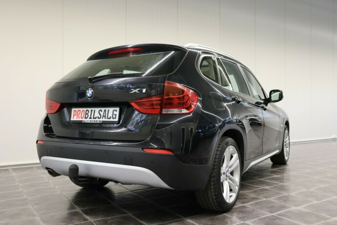 bmw-x1-diesel-2011-big-9