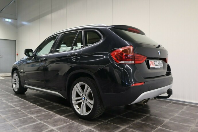 bmw-x1-diesel-2011-big-4