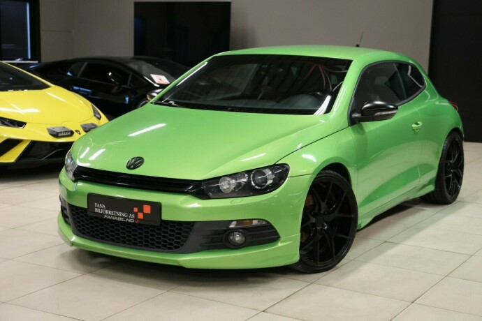 volkswagen-scirocco-bensin-2009-big-0