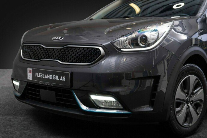 kia-niro-elektrisitetbensin-2018-big-2