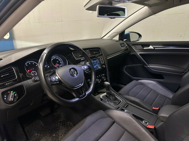 volkswagen-golf-bensin-2016-big-12