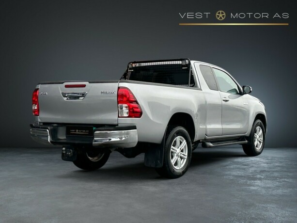 toyota-hilux-diesel-2021-big-7