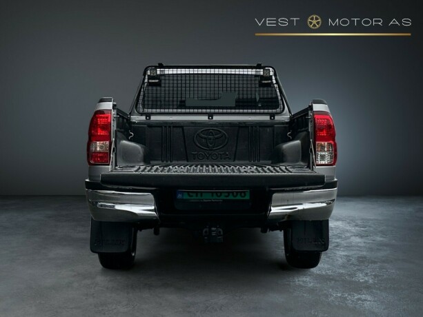 toyota-hilux-diesel-2021-big-6