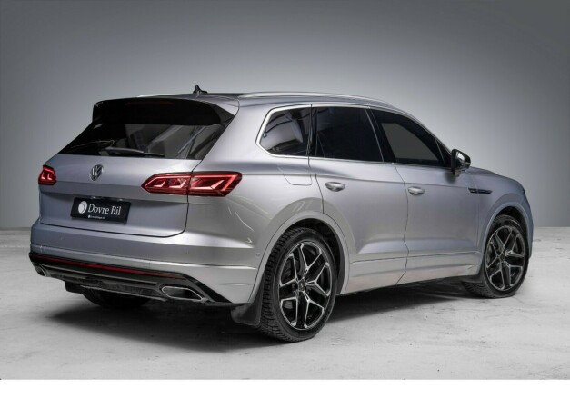 volkswagen-touareg-diesel-2020-big-12