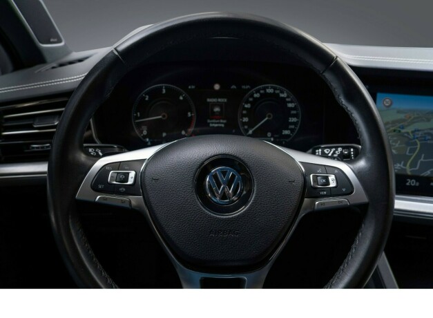 volkswagen-touareg-diesel-2020-big-19