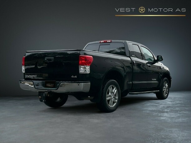 toyota-tundra-bensin-2010-big-7