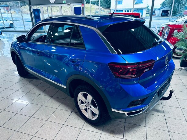 volkswagen-t-roc-bensin-2018-big-4