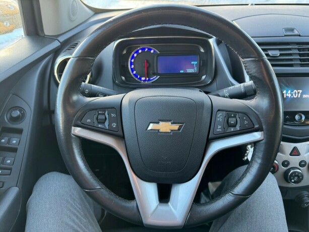 chevrolet-trax-bensin-2014-big-50