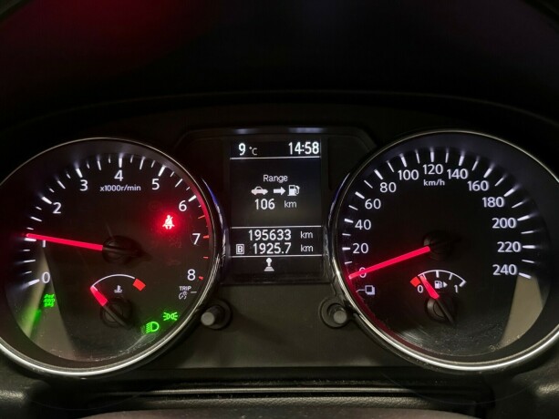 nissan-qashqai-bensin-2012-big-15