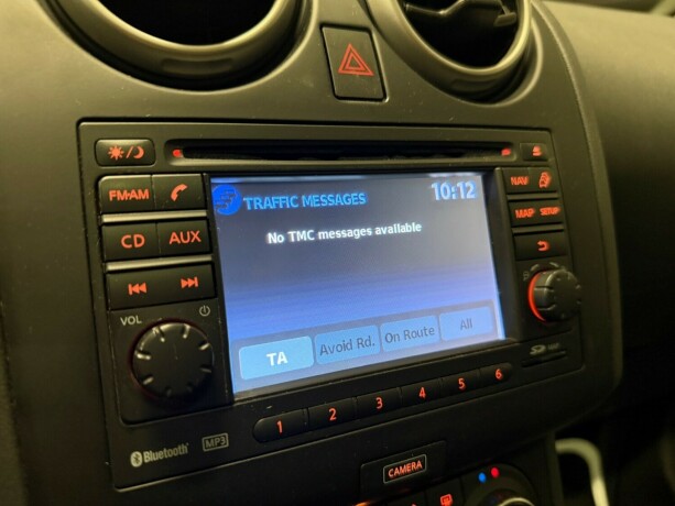 nissan-qashqai-bensin-2012-big-23