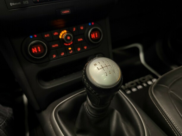 nissan-qashqai-bensin-2012-big-25