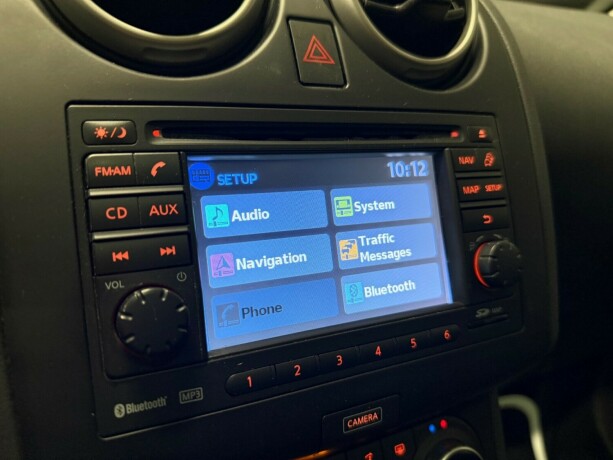 nissan-qashqai-bensin-2012-big-19