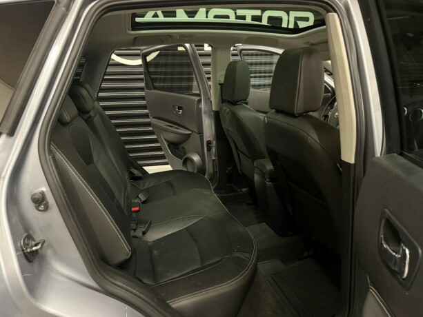 nissan-qashqai-bensin-2012-big-30