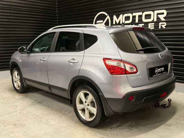 nissan-qashqai-bensin-2012-big-2