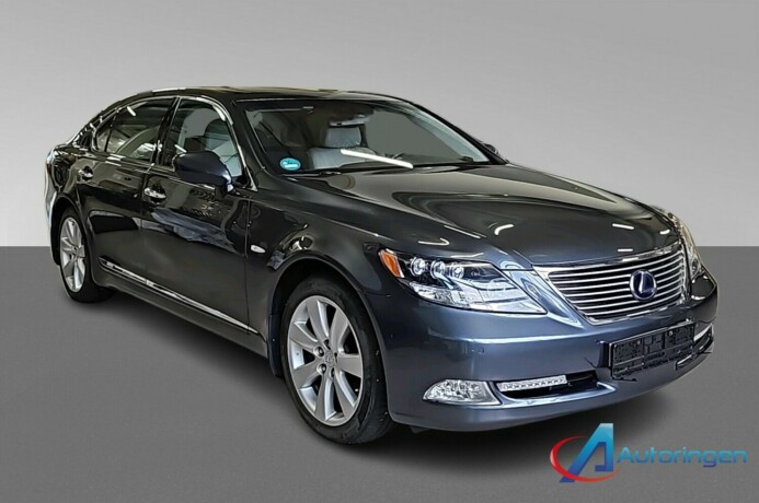 lexus-ls-elektrisitetbensin-2008-big-0