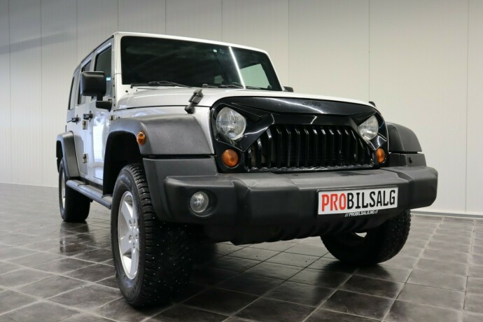 jeep-wrangler-diesel-2010-big-18