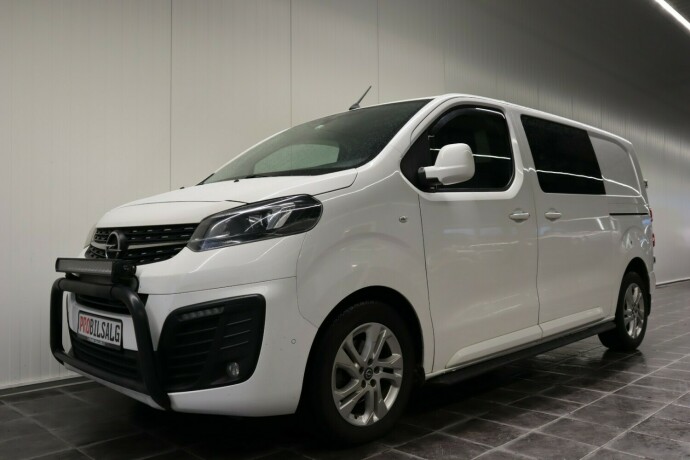 opel-vivaro-diesel-2020-big-4